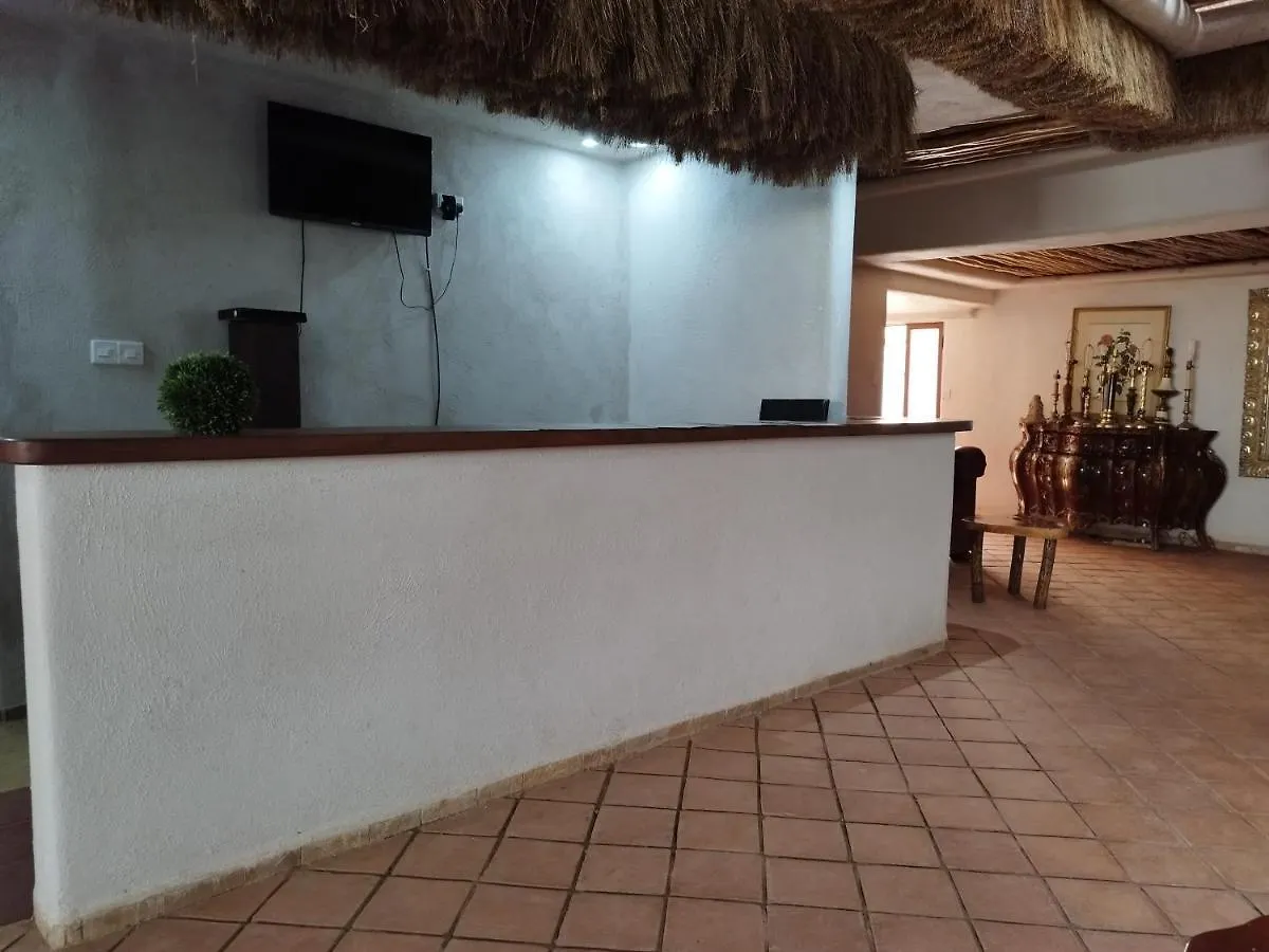 Mia Safari Lodge And Restaurant عنتيبي