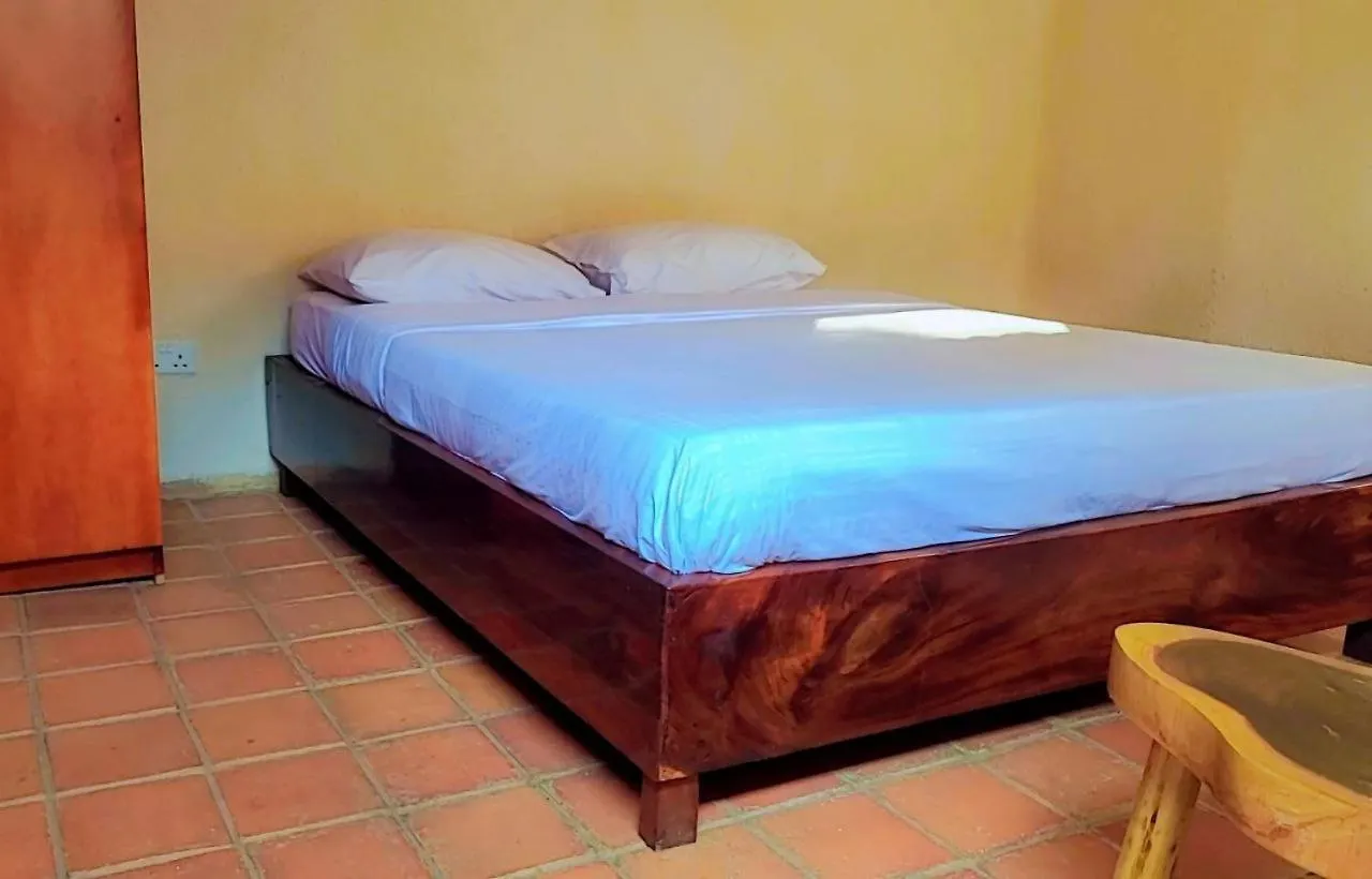 Mia Safari Lodge And Restaurant Entebbe
